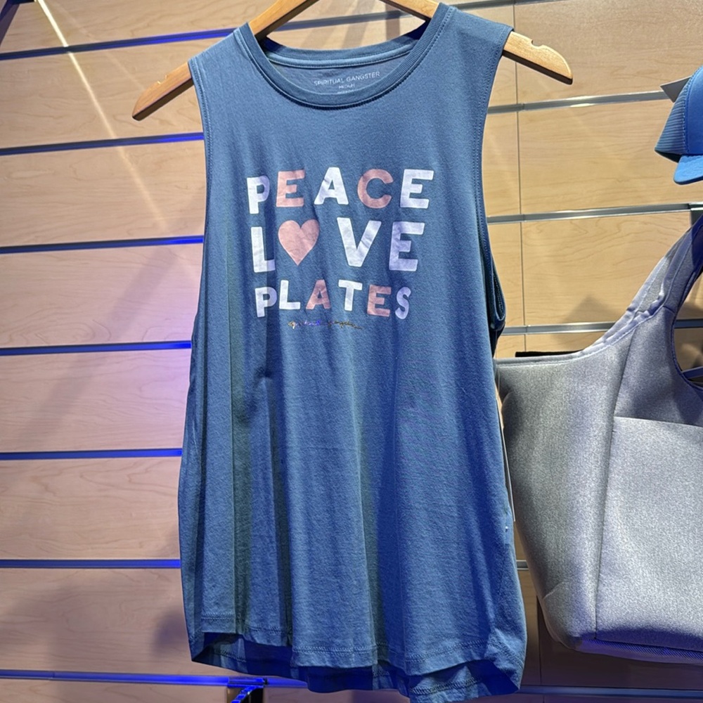 Spiritual Gangster peace love Pilates tank smiley nwt